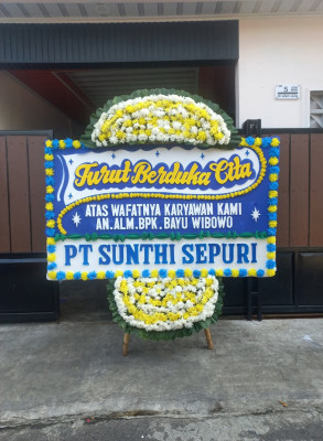 Papan Bunga Duka di Telaga Antang