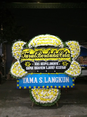 Papan Bunga Duka di Telaga Antang